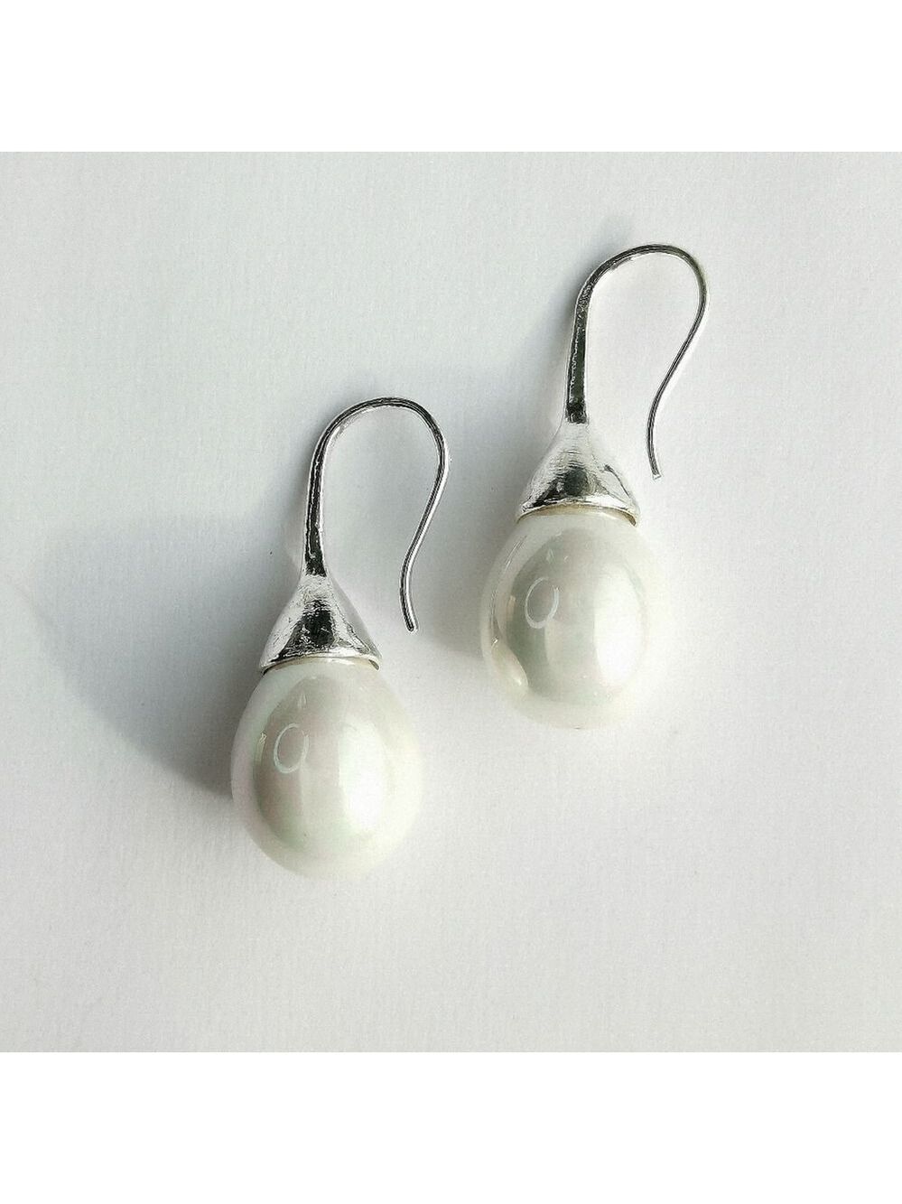 White Shell Pearl drop earrings In silver ๐ - Picture 5 of 8